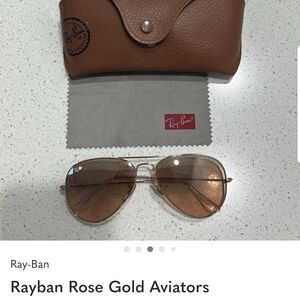 Ray-Ban Gold Aviator Sunglasses